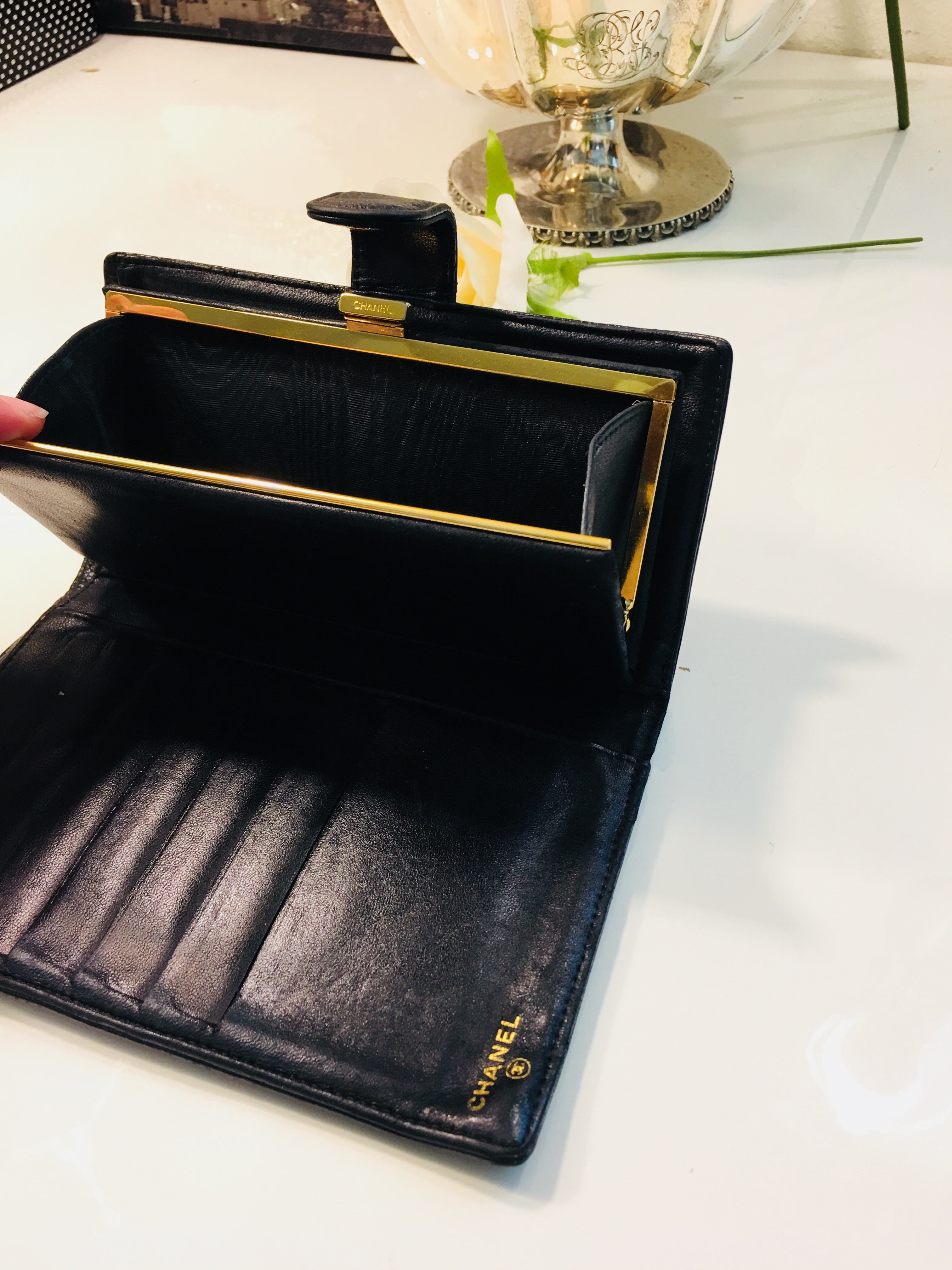 CHANEL French Black Caviar Leather CC Wallet Purse