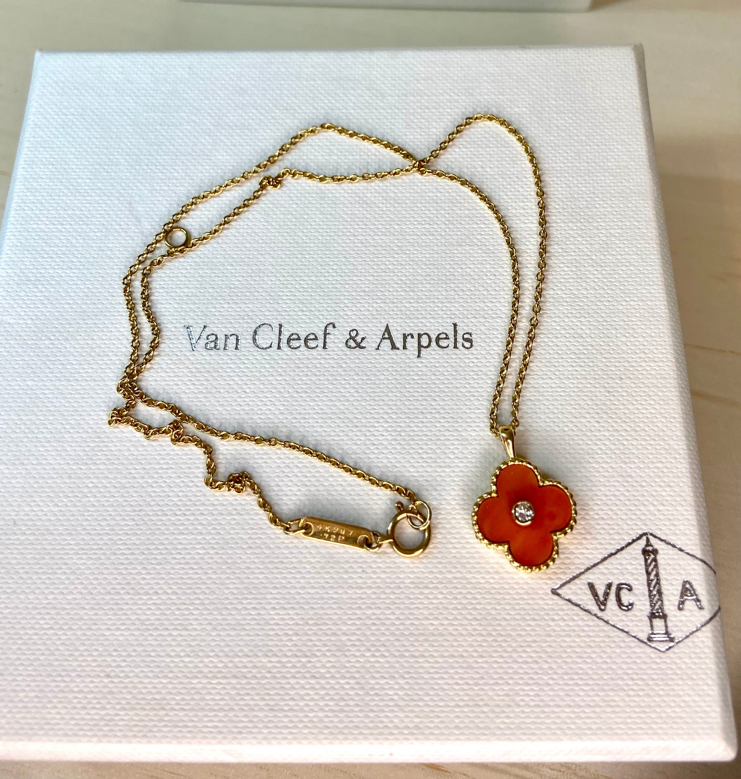 Rare Van Cleef & Arpels Coral Diamond Alhambra 18Kt Yellow Gold Necklace