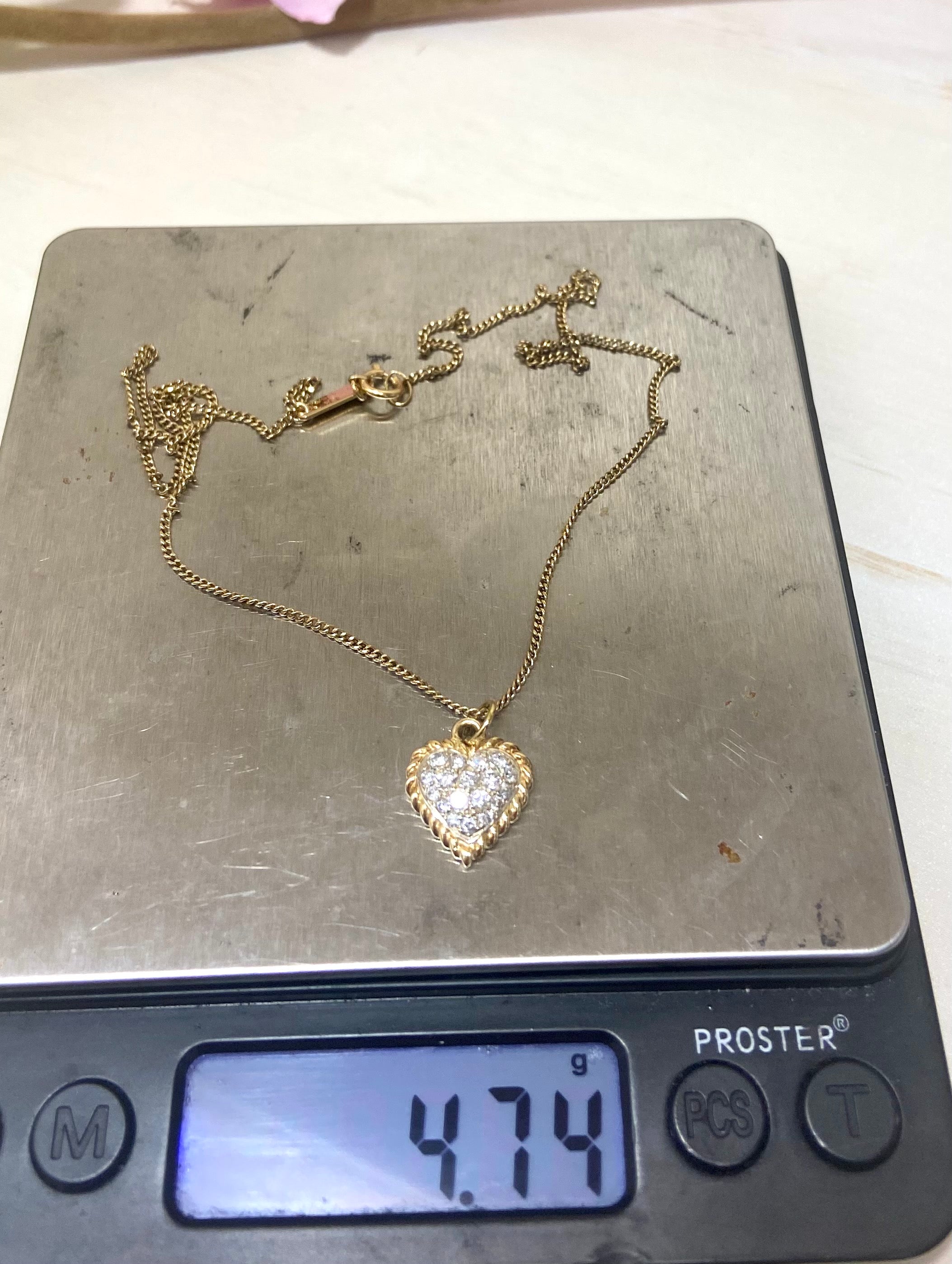 Van Cleef & Arpels Diamond Puffy Heart 18KT Yellow Gold Necklace