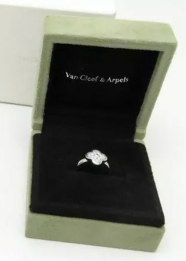Van Cleef & Arpels Pure Alhambra Diamond Gold Ring #50/ US 5