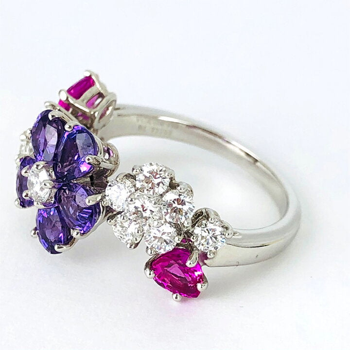Van Cleef & Arpels Folie de Pres Diamond Sapphire High Jewelry Ring