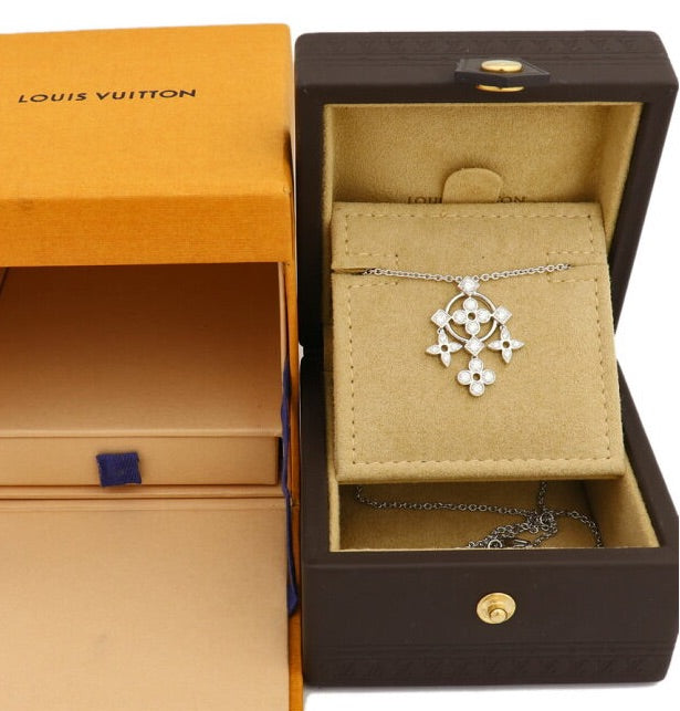 Louis Vuitton Diamond Pendantiff de Dantil 18KT White Gold Necklace & Pendant