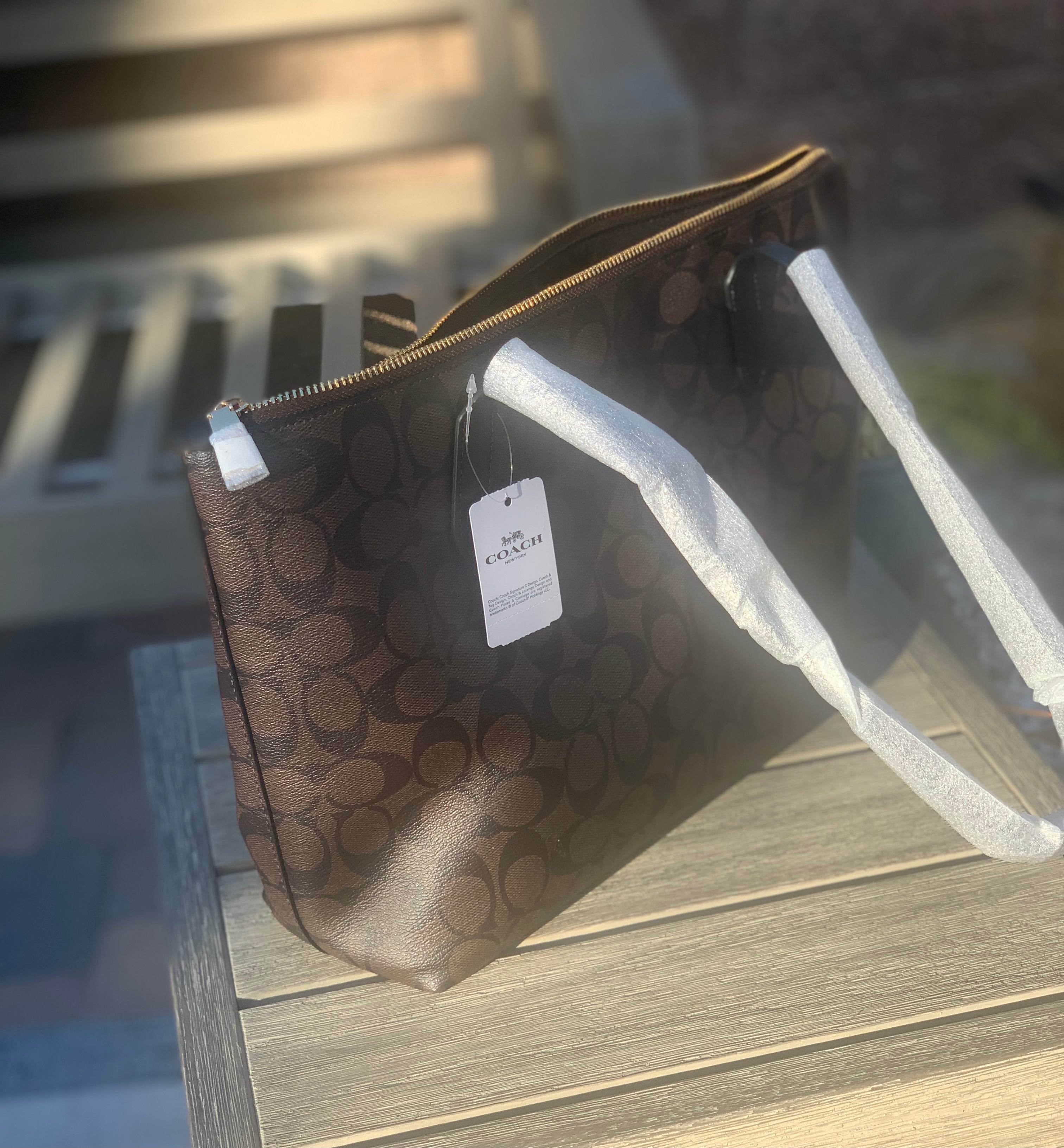 NWT Coach Zip Top Tote In Signature Canvas