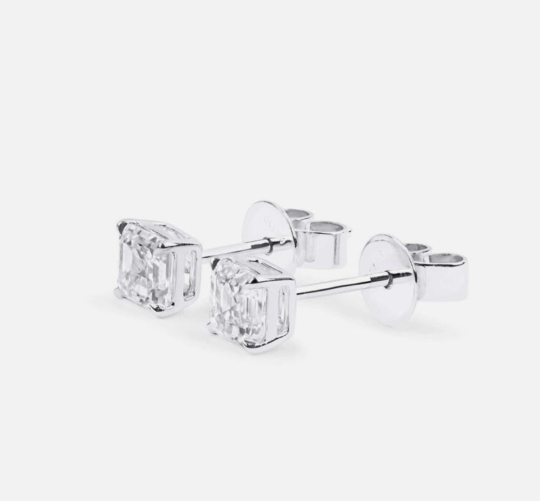 1.00 carat Asscher VVS1 Diamond Stud 18KT Gold Earrings