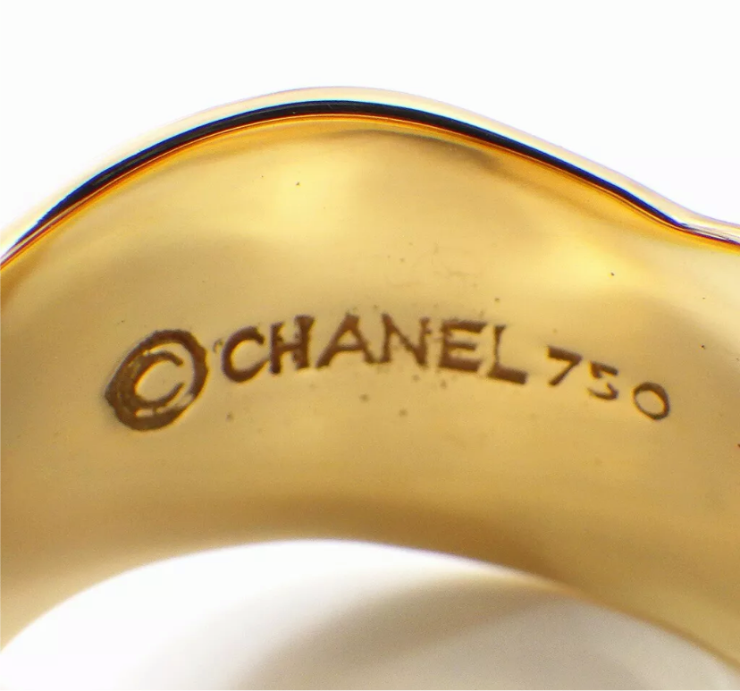 CHANEL Diamond Bolduc 18KT Yellow Fold Ring Size 7