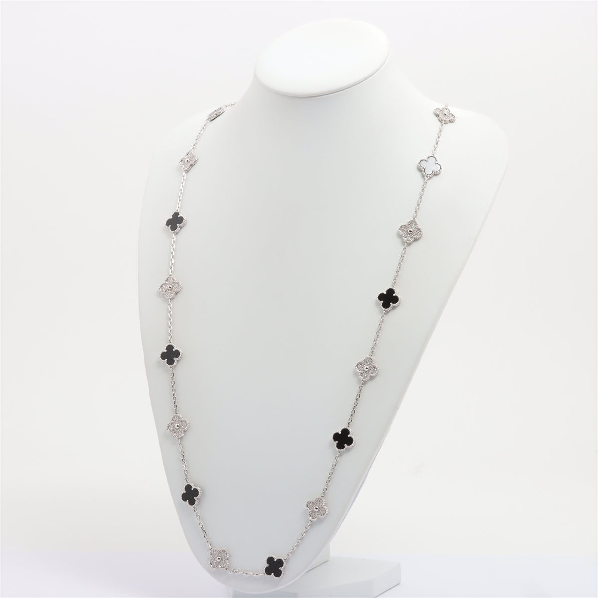 Van Cleef & Arpels Diamond & Onyx Vintage Alhambra 20 Motif 18KT White Gold Necklace