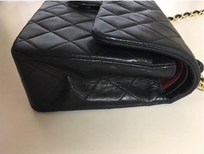 CHANEL Black Lambskin 24KT Gold Hardware 25 Quilted Leather Handbag / Crossbody