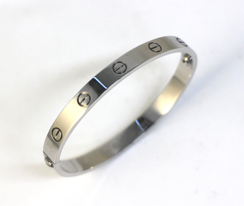 Cartier 18KT White Gold Love Bracelet Size 17