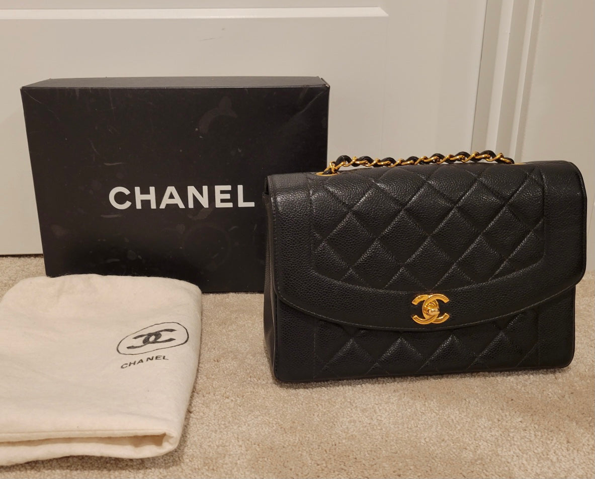 CHANEL Caviar Diana Classic Flap 24KT Gold Hardware Handbag