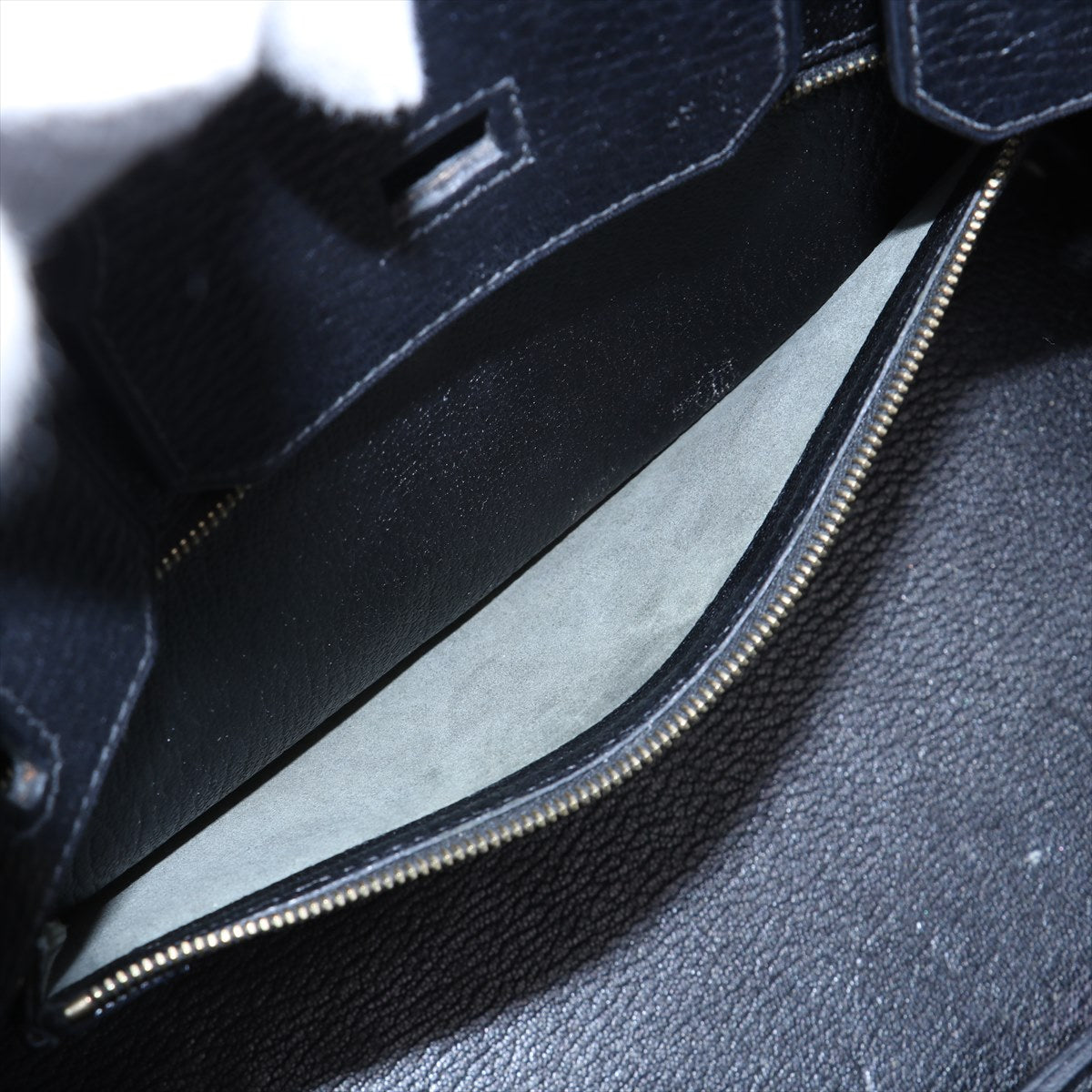 Hermès Birkin 30 Black Pebbled Leather Gold Harware