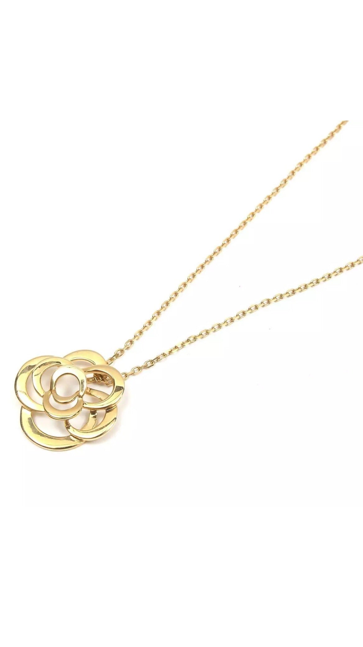 CHANEL CoCo Camellia 18KT Gold Necklace