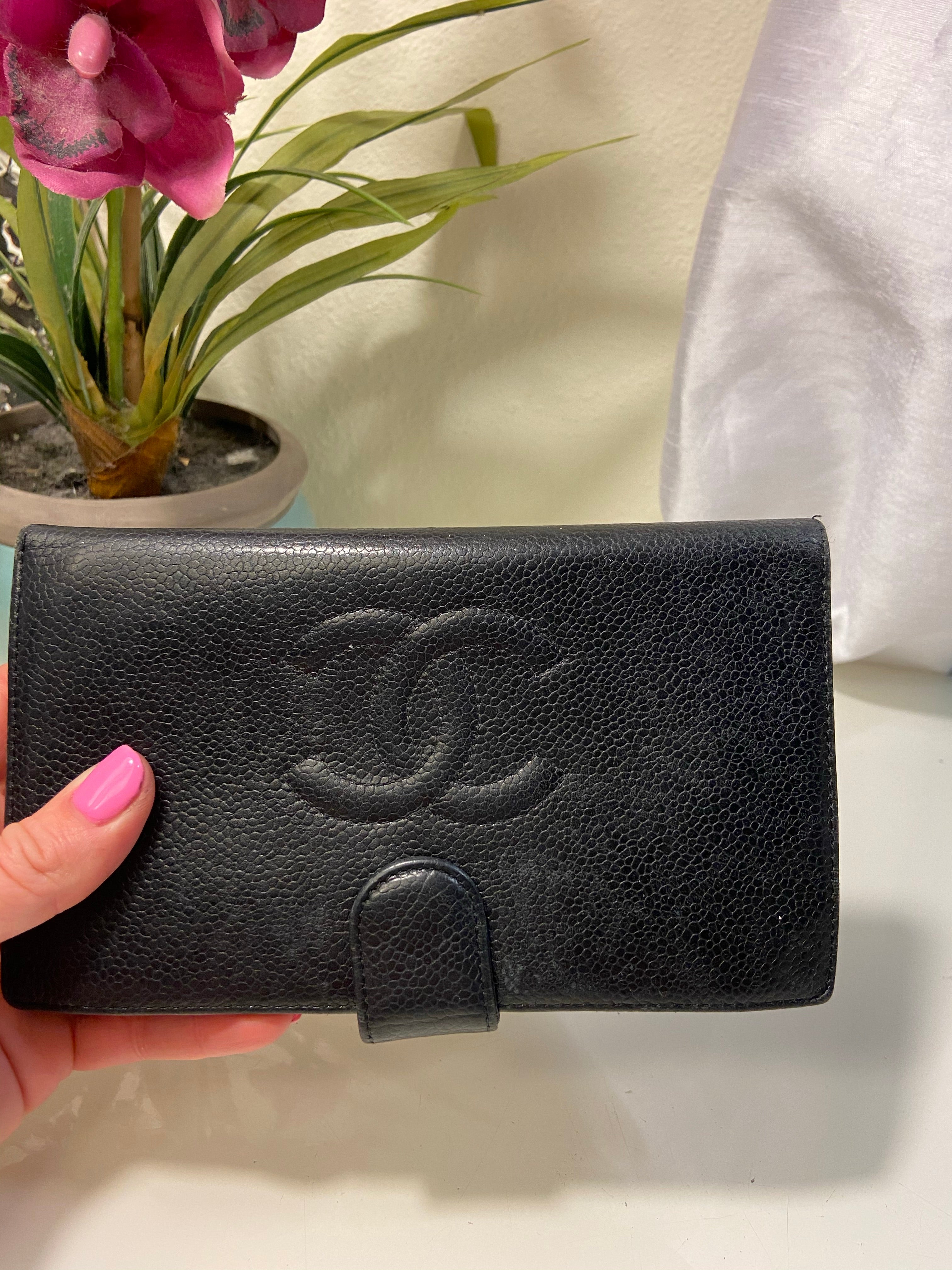 CHANEL French Black Caviar Leather CC Wallet Purse