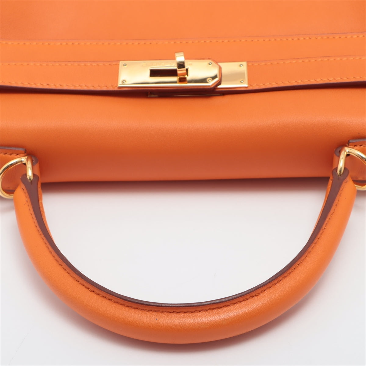 Hermès Kelly 28 Taurrilon Clemence Orange Leather Gold Hardware Bag Satchel