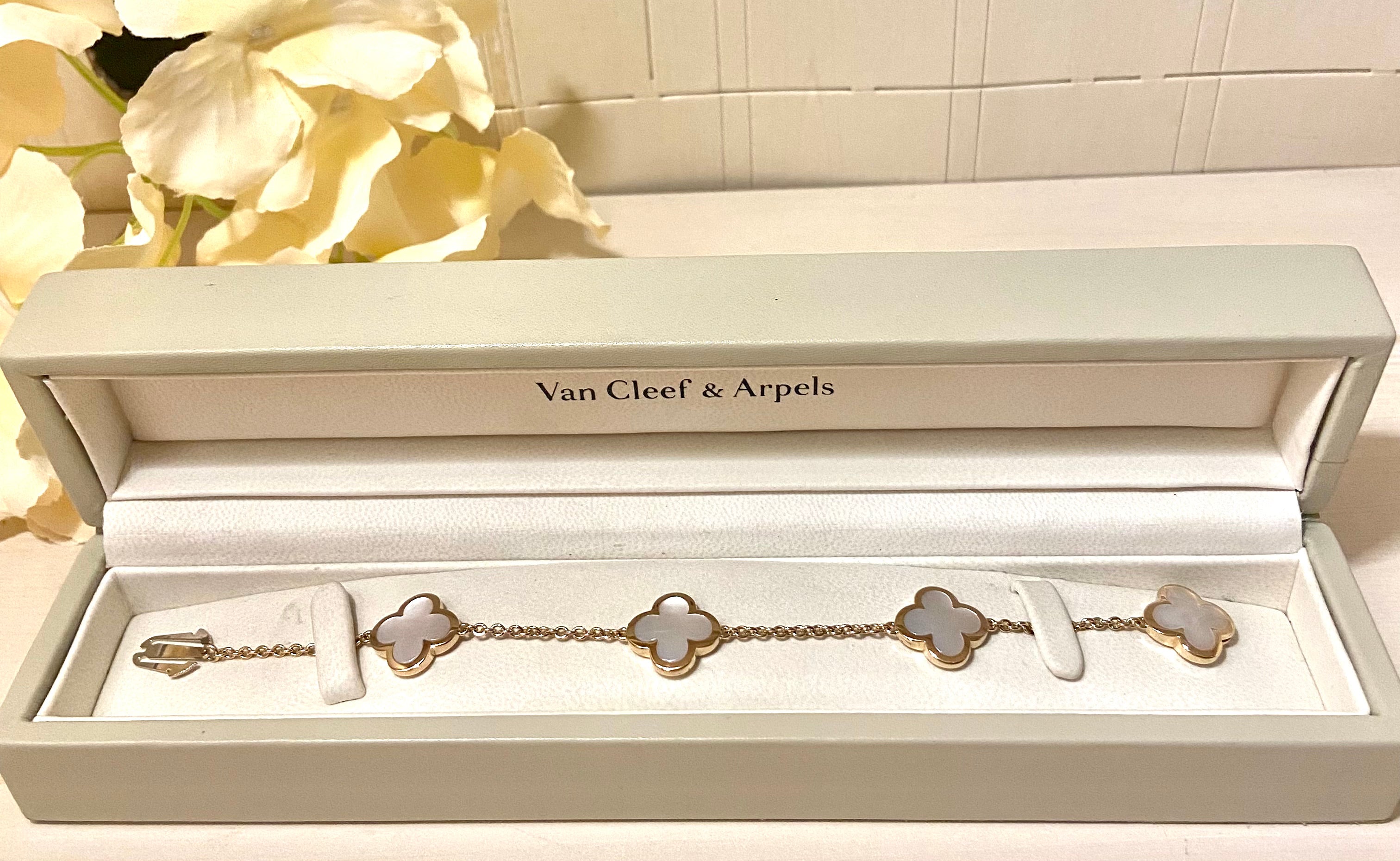 Van Cleef & Arpels Pure Alhambra Mother of Pearl Yellow Gold Bracelet