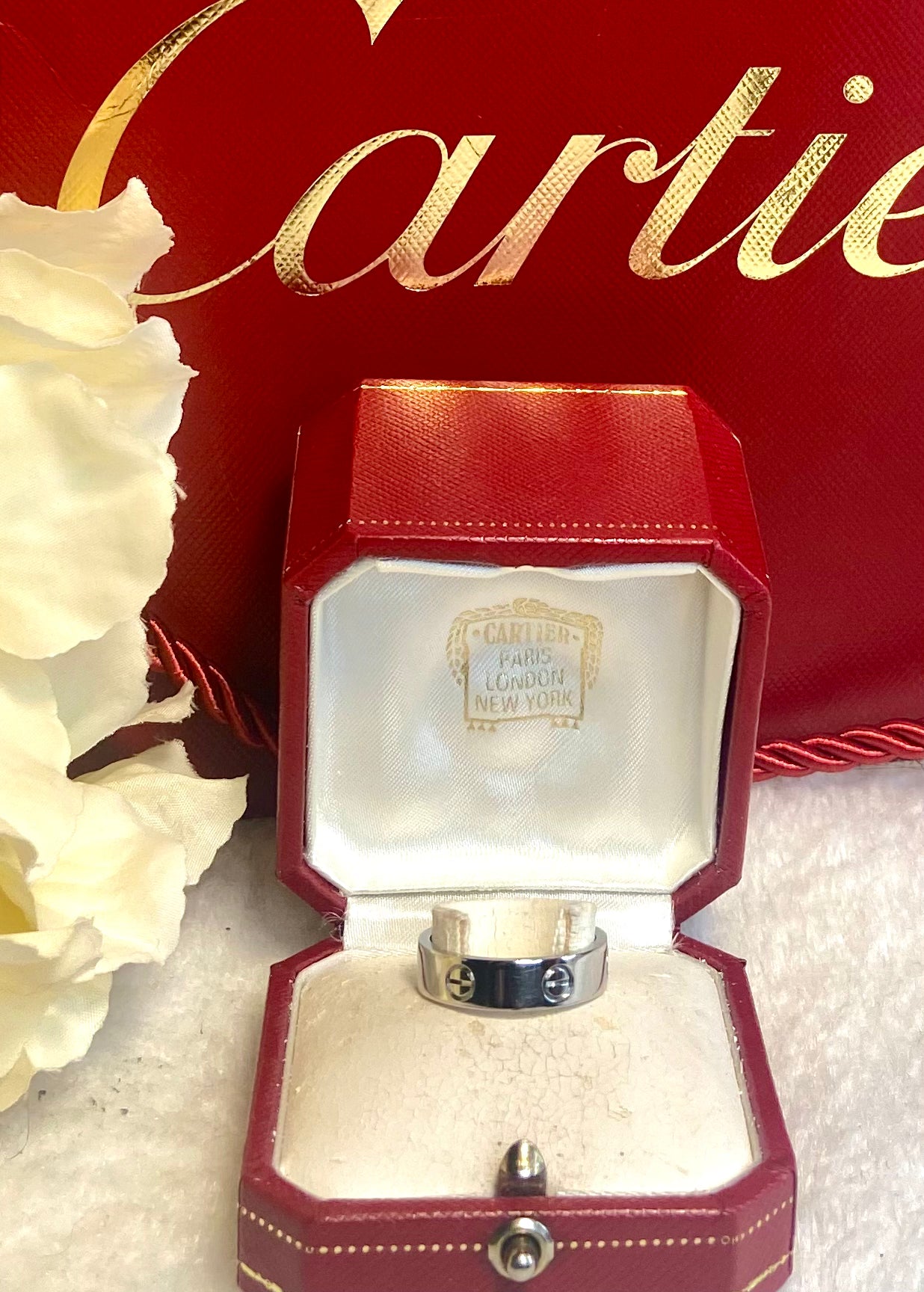 Cartier Platinum Love Ring Size 61