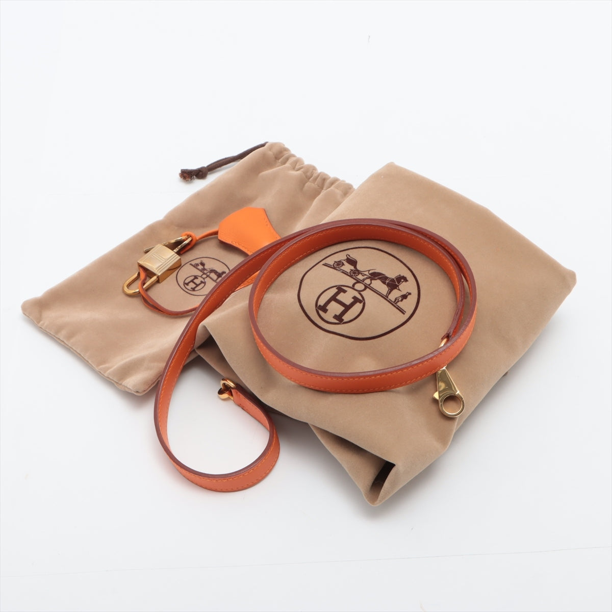 Hermès Kelly 28 Taurrilon Clemence Orange Leather Gold Hardware Bag Satchel