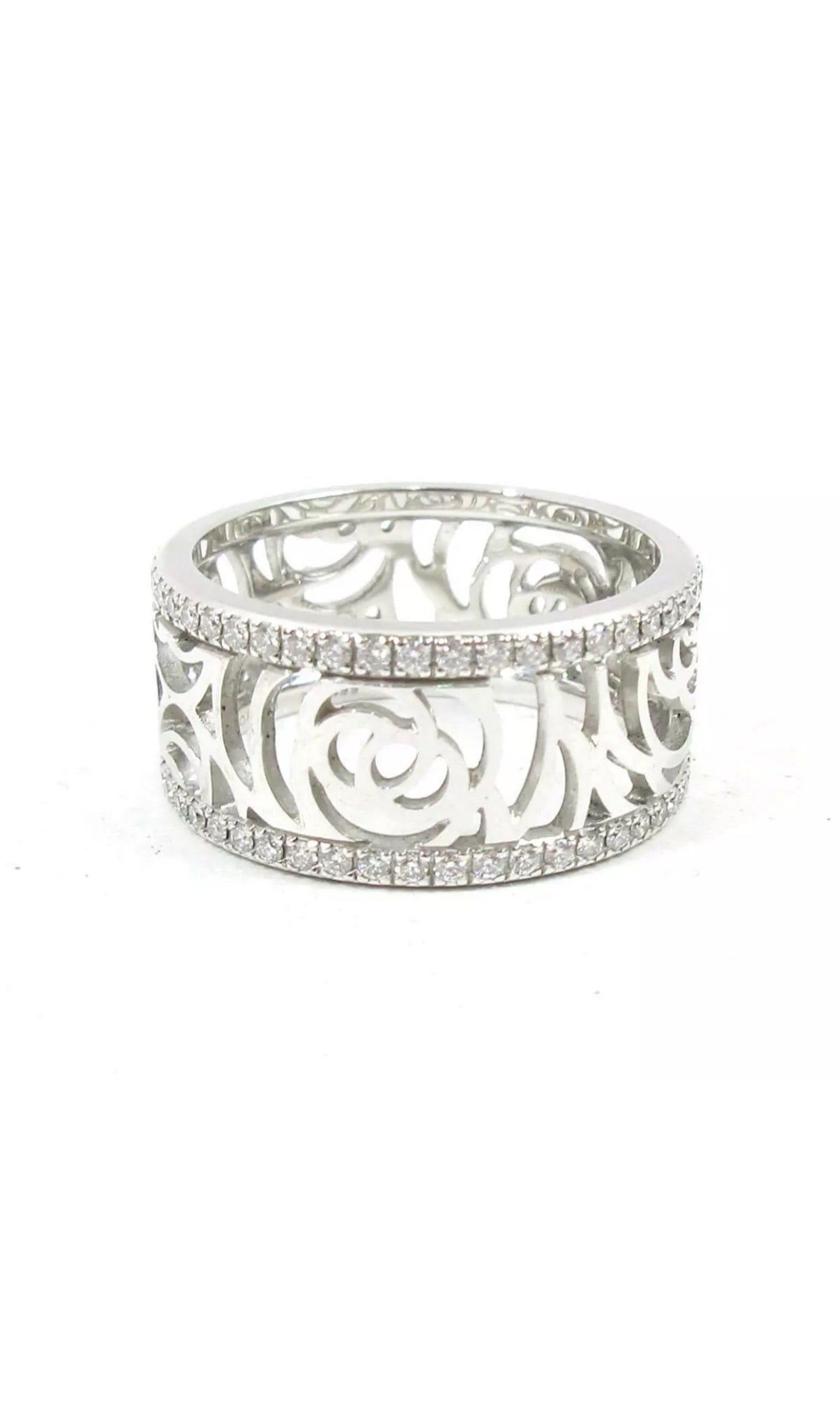 CHANEL Camelia Diamond White Gold Ring
