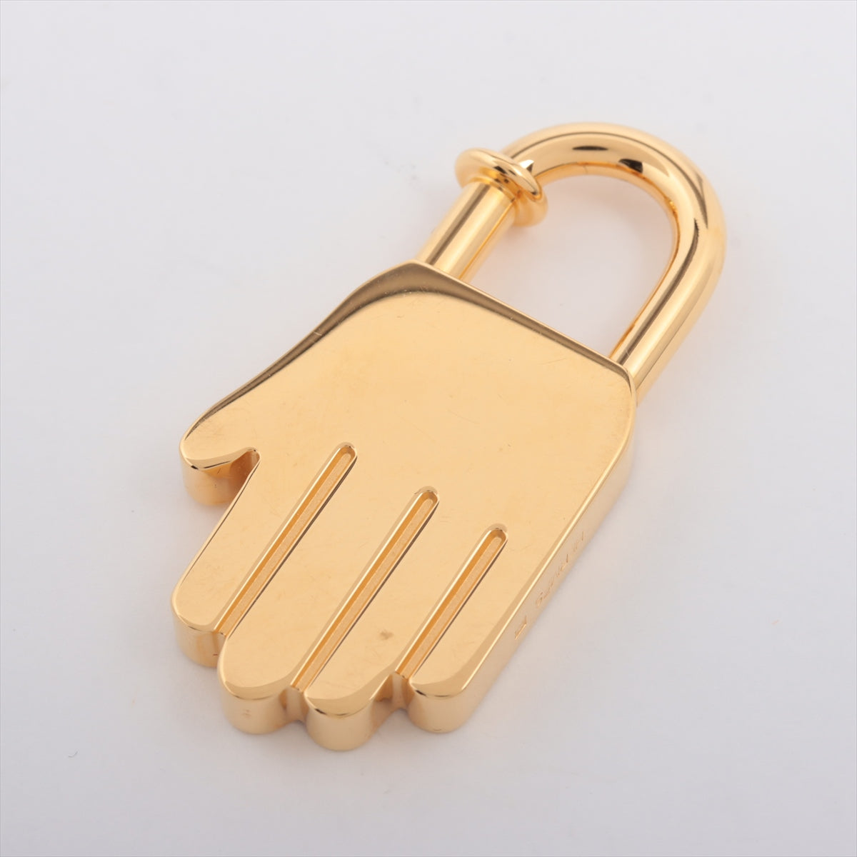 Hermès Gold Anne De La Main 2002 Cadena Padlock