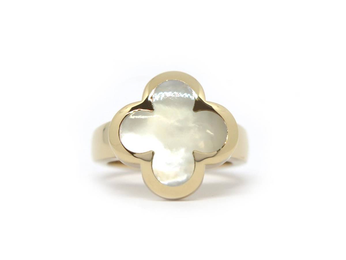 Van Cleef & Arpels Mother of Pearl Pure Alhambra 18Kt Yellow Gold Ring